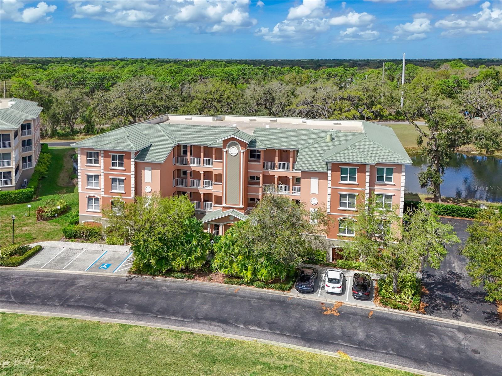 GRANDE OAKS PRESERVE - Residential