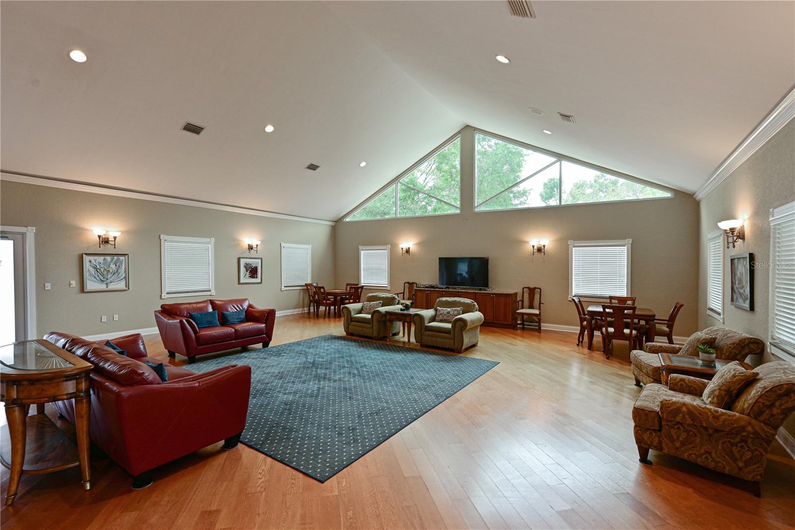 GRANDE OAKS PRESERVE - Residential