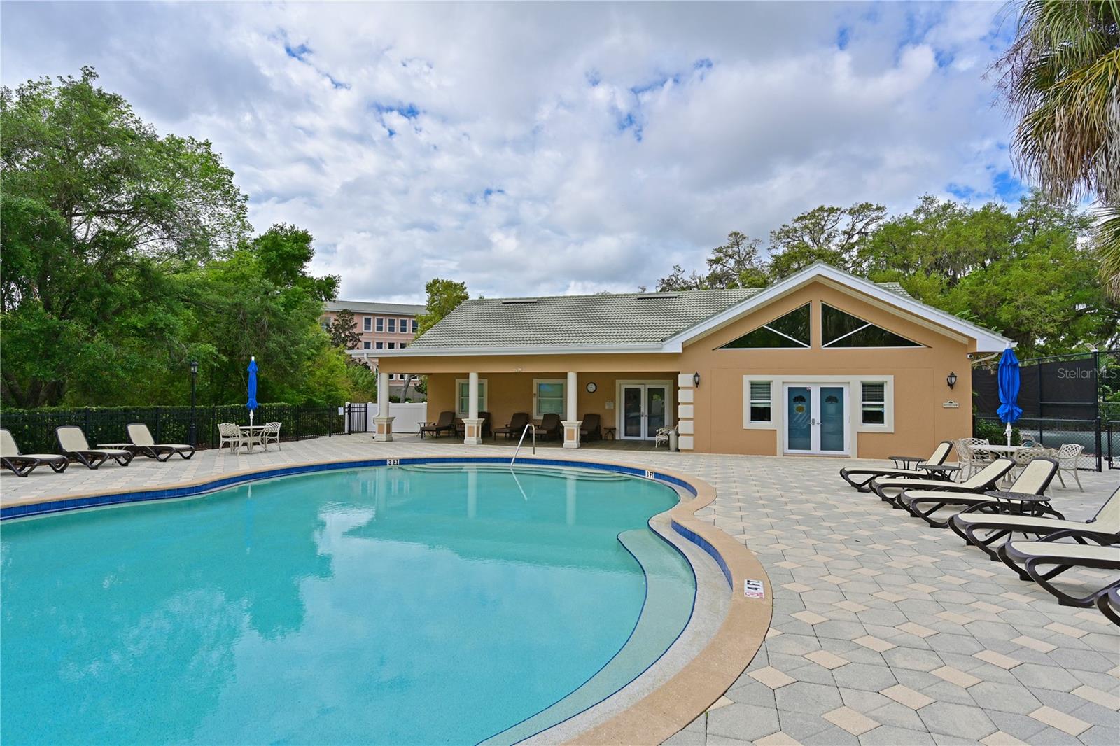 GRANDE OAKS PRESERVE - Residential