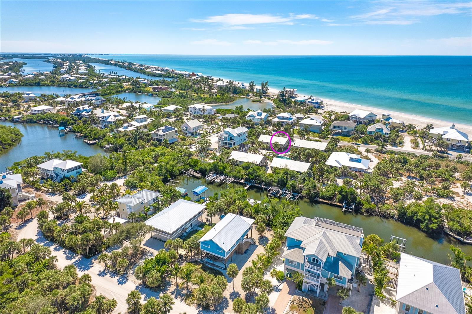 ISLAND HOUSE PH 01 BLDG 02 - Residential