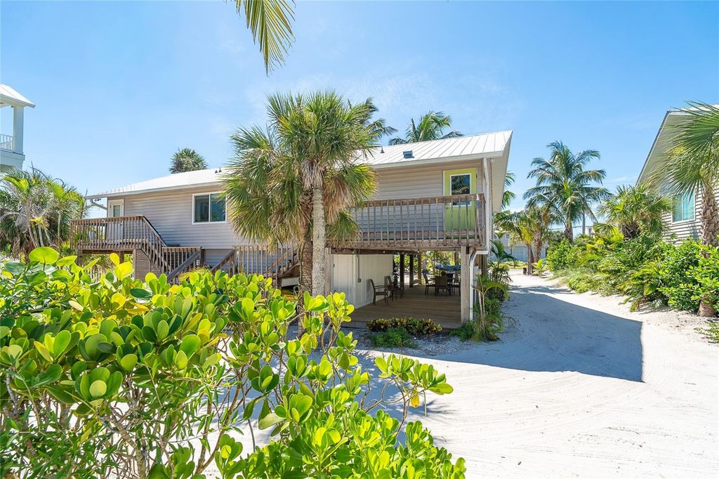 Photo of 170 N Gulf Boulevard #3, Placida, FL 33946 (MLS # D6144335)