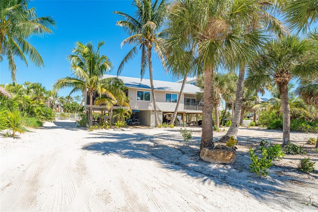 Photo of 170 N Gulf Boulevard #3, Placida, FL 33946 (MLS # D6144335)