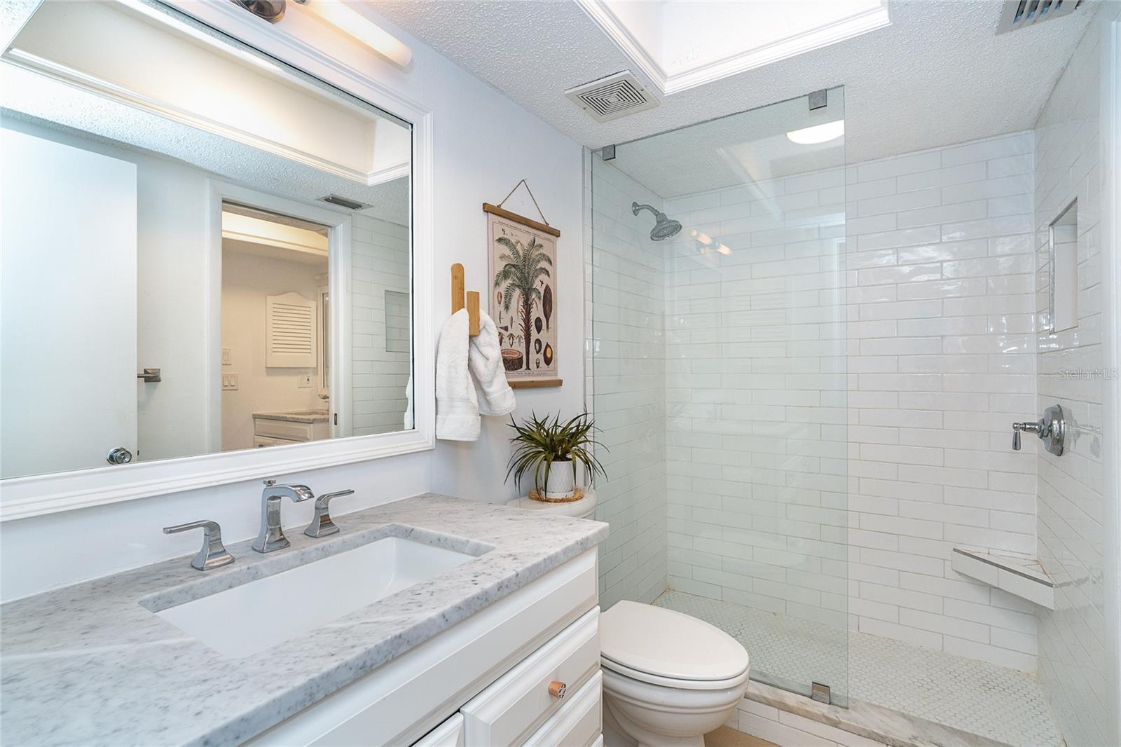 ISLAND HOUSE PH 01 BLDG 02 - Residential