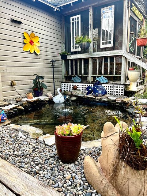 Tiny photo for 908 N Clayton Street, Mount Dora, FL 32757 (MLS # G5106143)