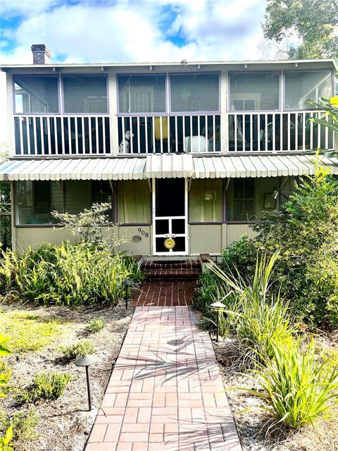 Tiny photo for 908 N Clayton Street, Mount Dora, FL 32757 (MLS # G5106143)