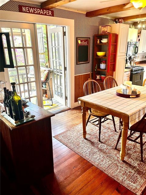 Tiny photo for 908 N Clayton Street, Mount Dora, FL 32757 (MLS # G5106143)