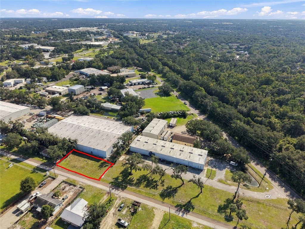 Photo of 1520 Old Sydney Road, Plant City, FL 33563 (MLS # TB8547608)