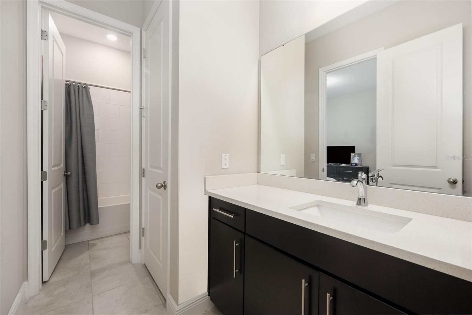 TWINWATERS - Residential