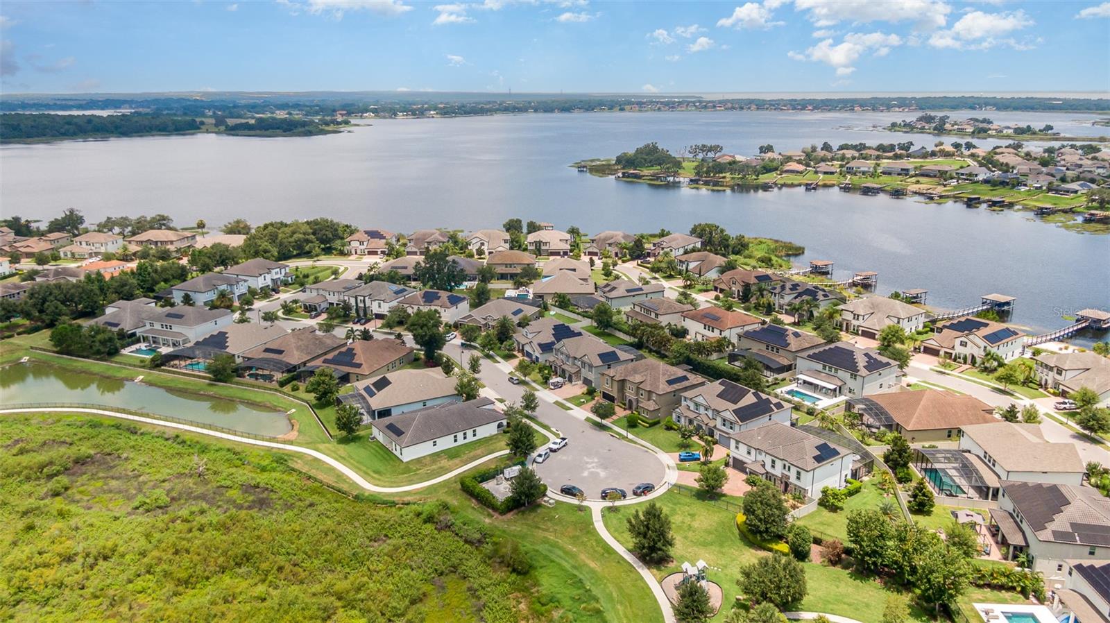 TWINWATERS - Residential