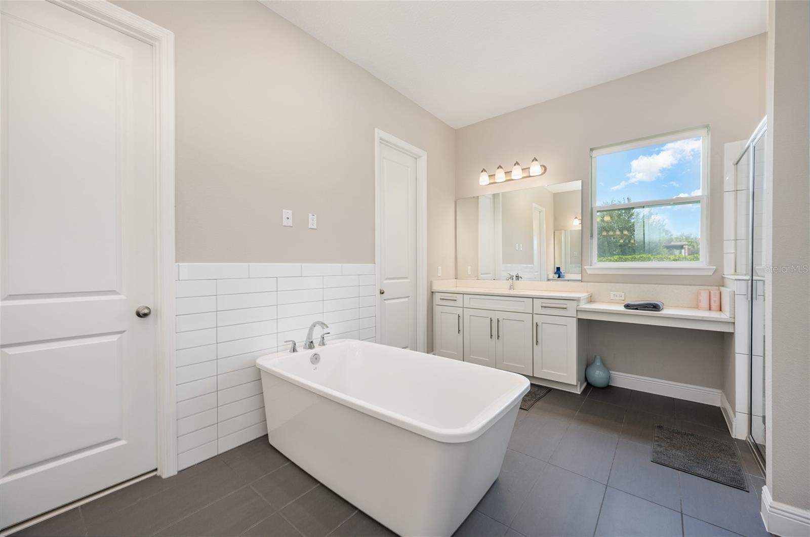 TWINWATERS - Residential