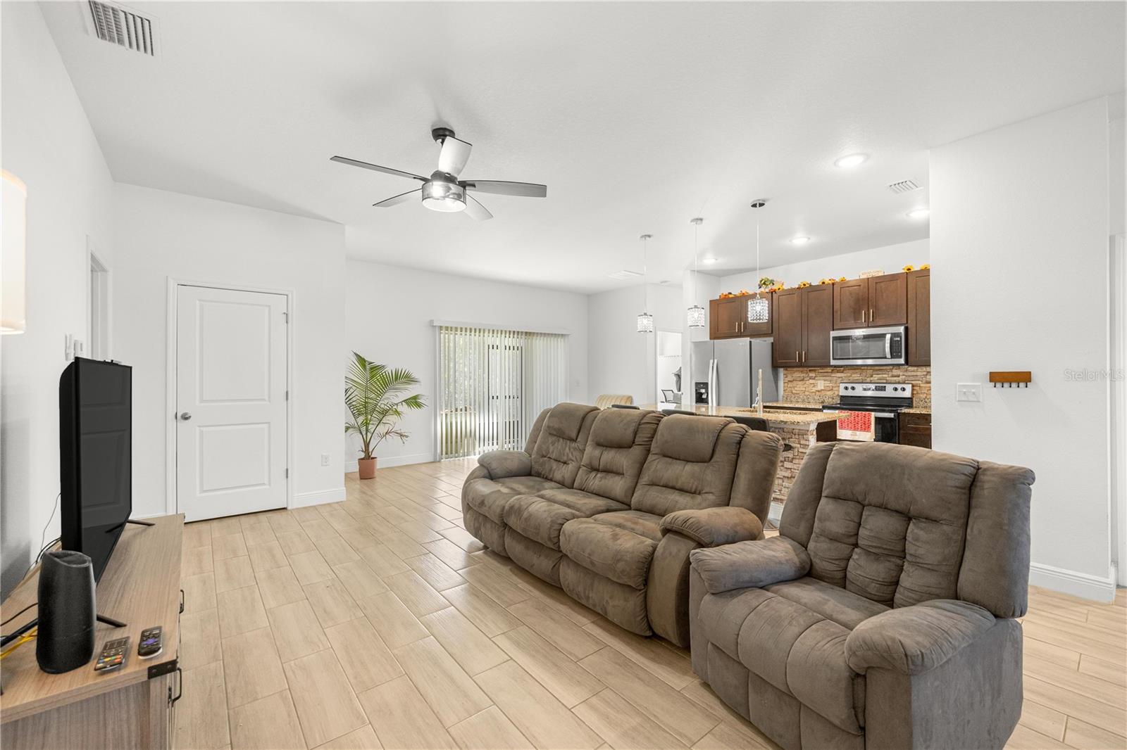 16271 SW 48TH CIRCLE