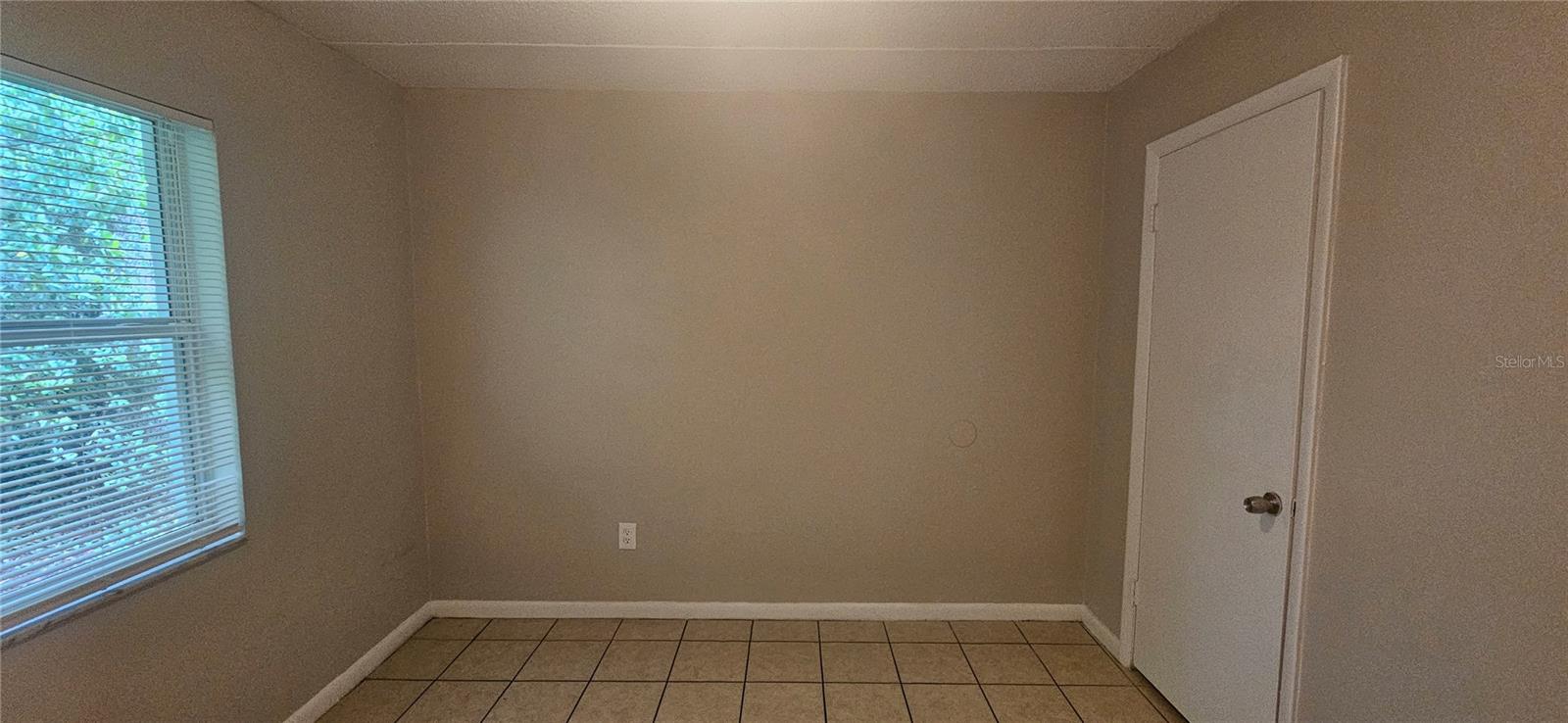 ELLICHS - Residential Lease