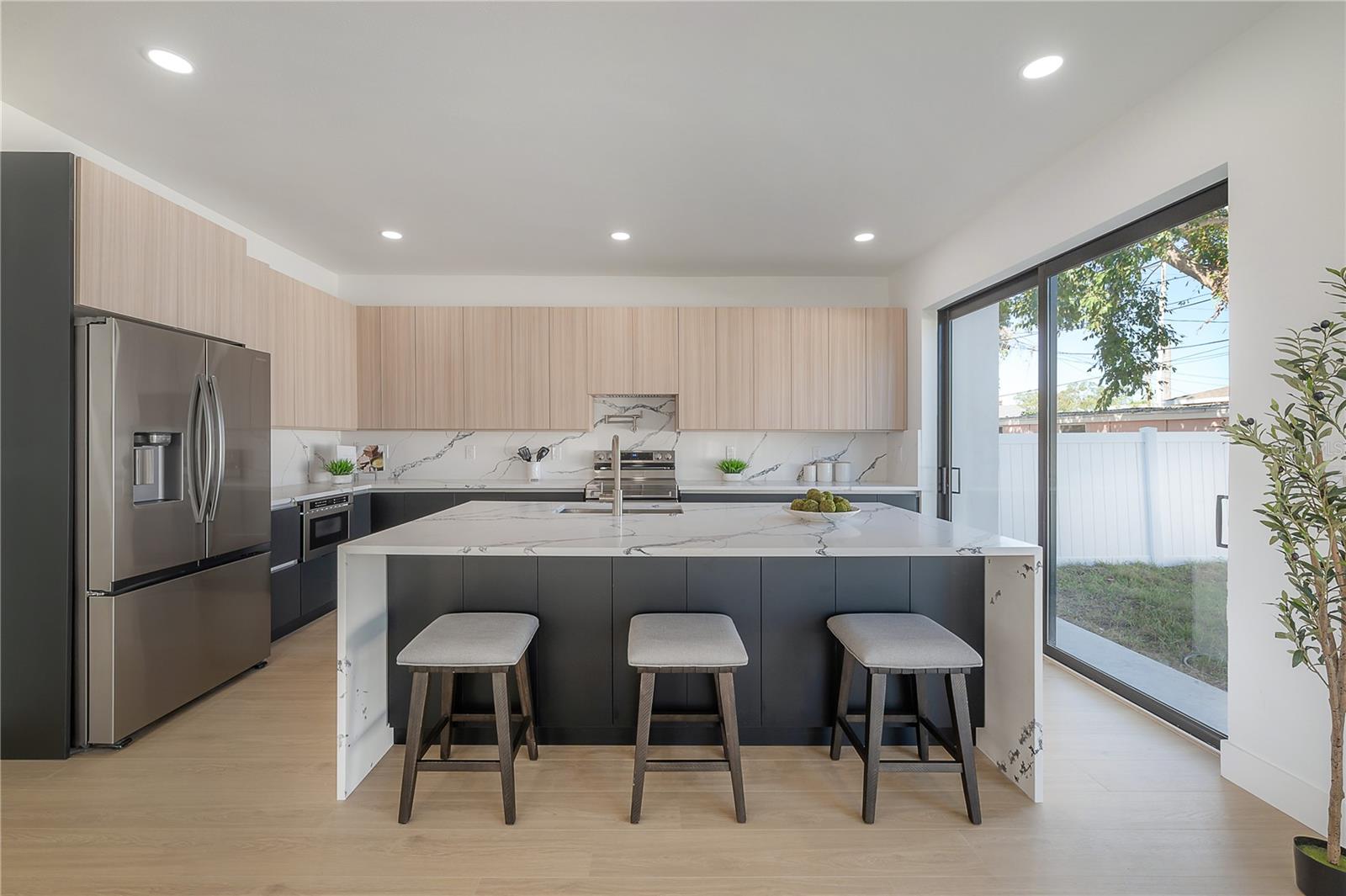 AVALON - Residential Lease