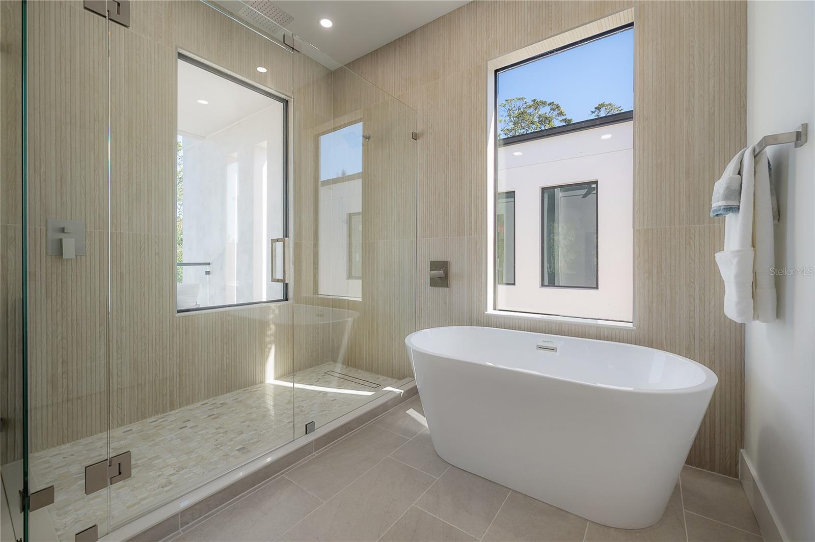 AVALON - Residential Lease