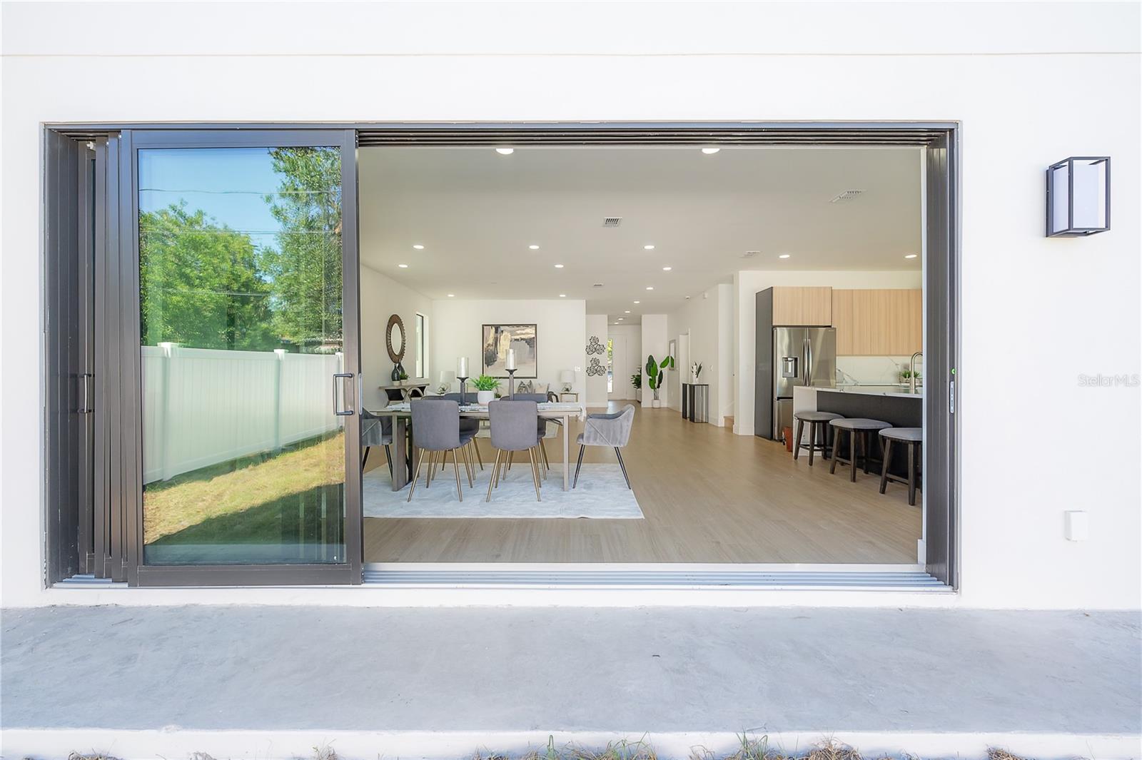 AVALON - Residential Lease