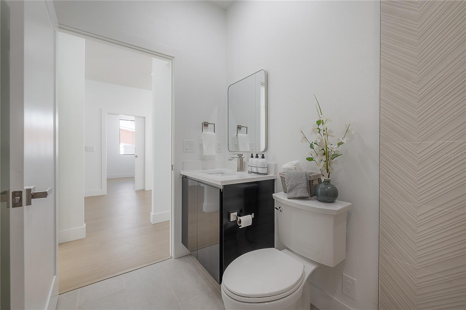 AVALON - Residential Lease