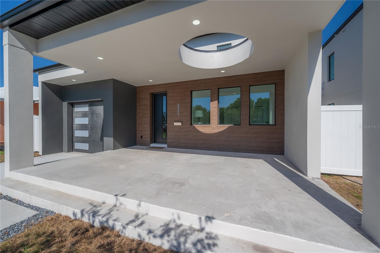 AVALON - Residential Lease