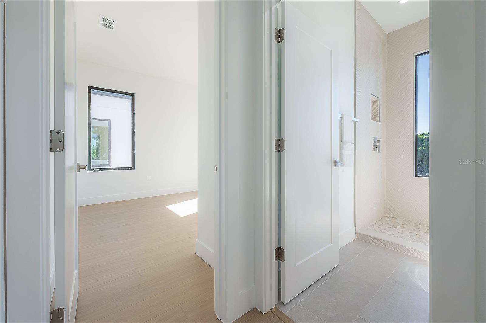 AVALON - Residential Lease