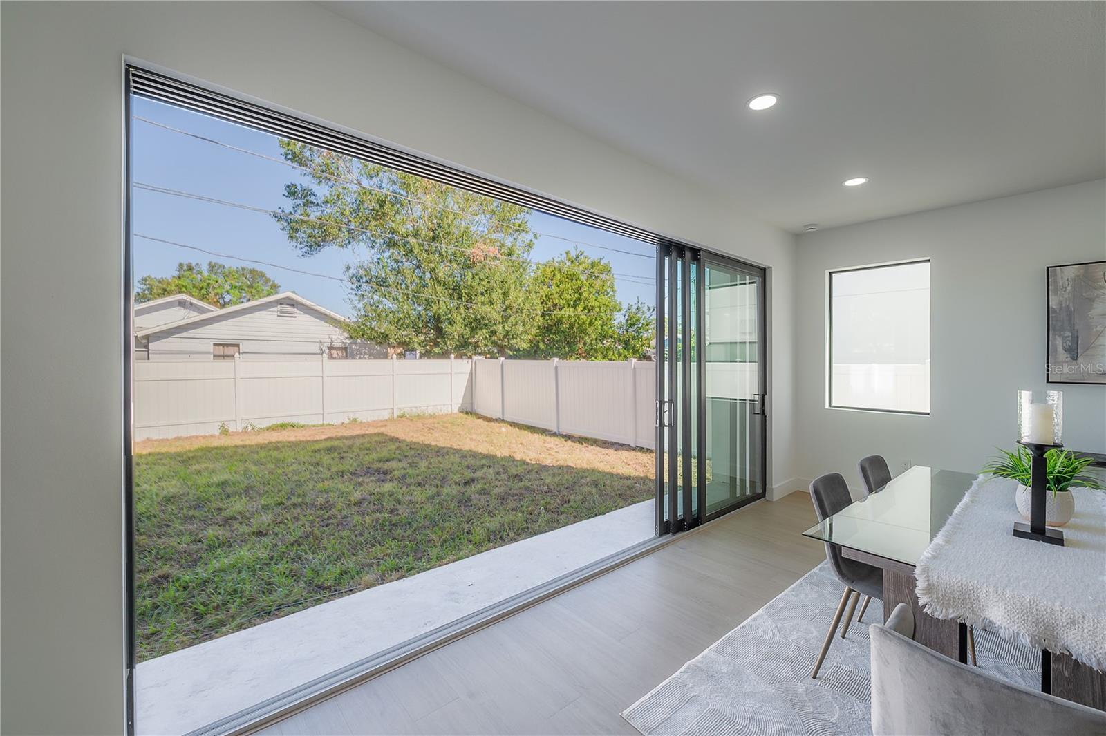 AVALON - Residential Lease