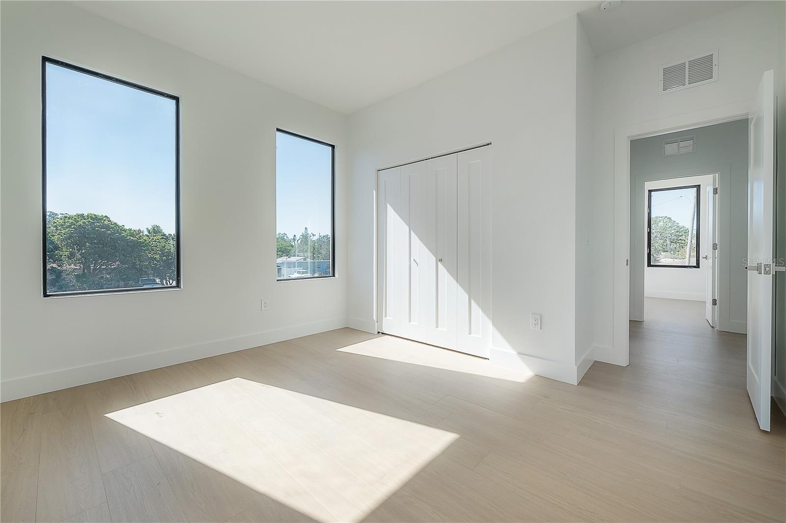 AVALON - Residential Lease