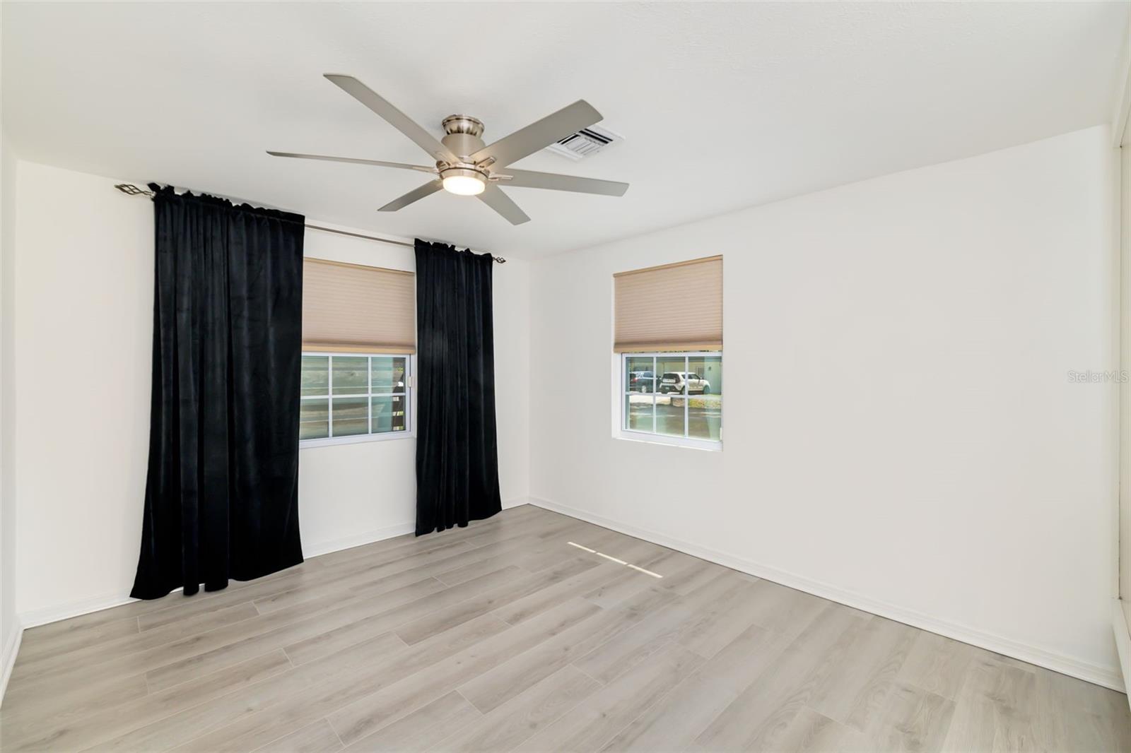 PINE VIEW TERRACE - Residential