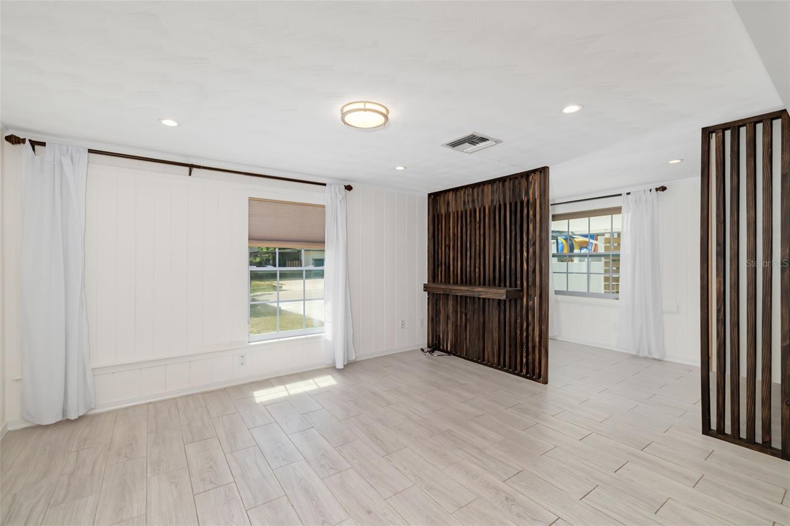 PINE VIEW TERRACE - Residential