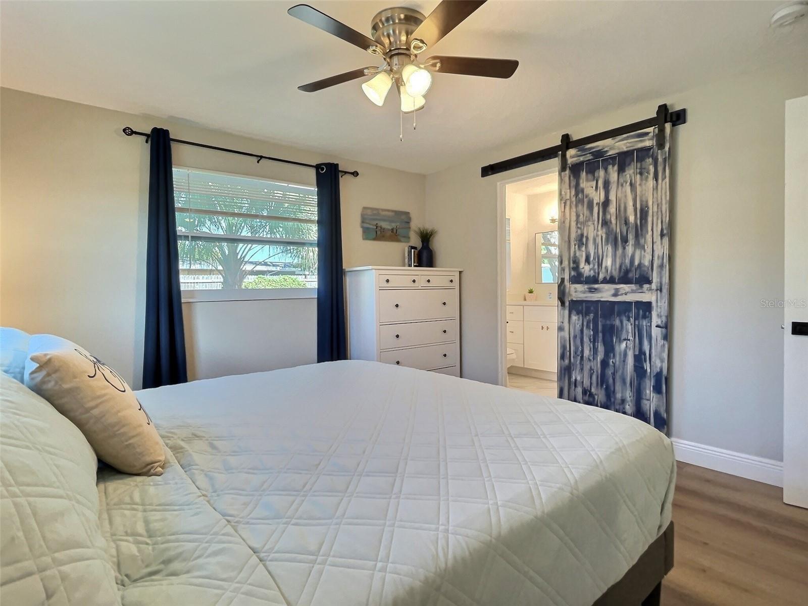 SOUTH GATE RIDGE 04 - Residential Lease
