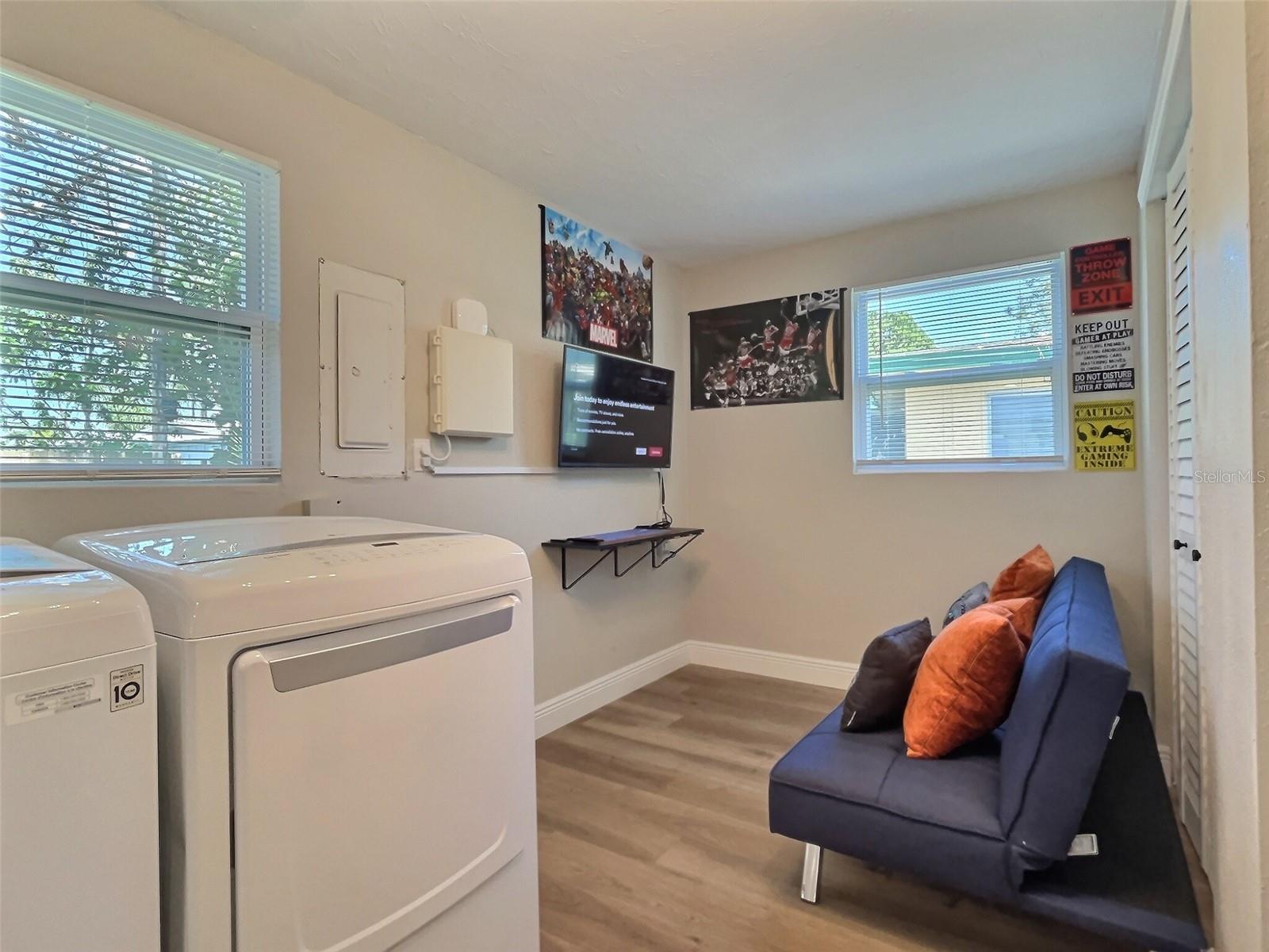 SOUTH GATE RIDGE 04 - Residential Lease