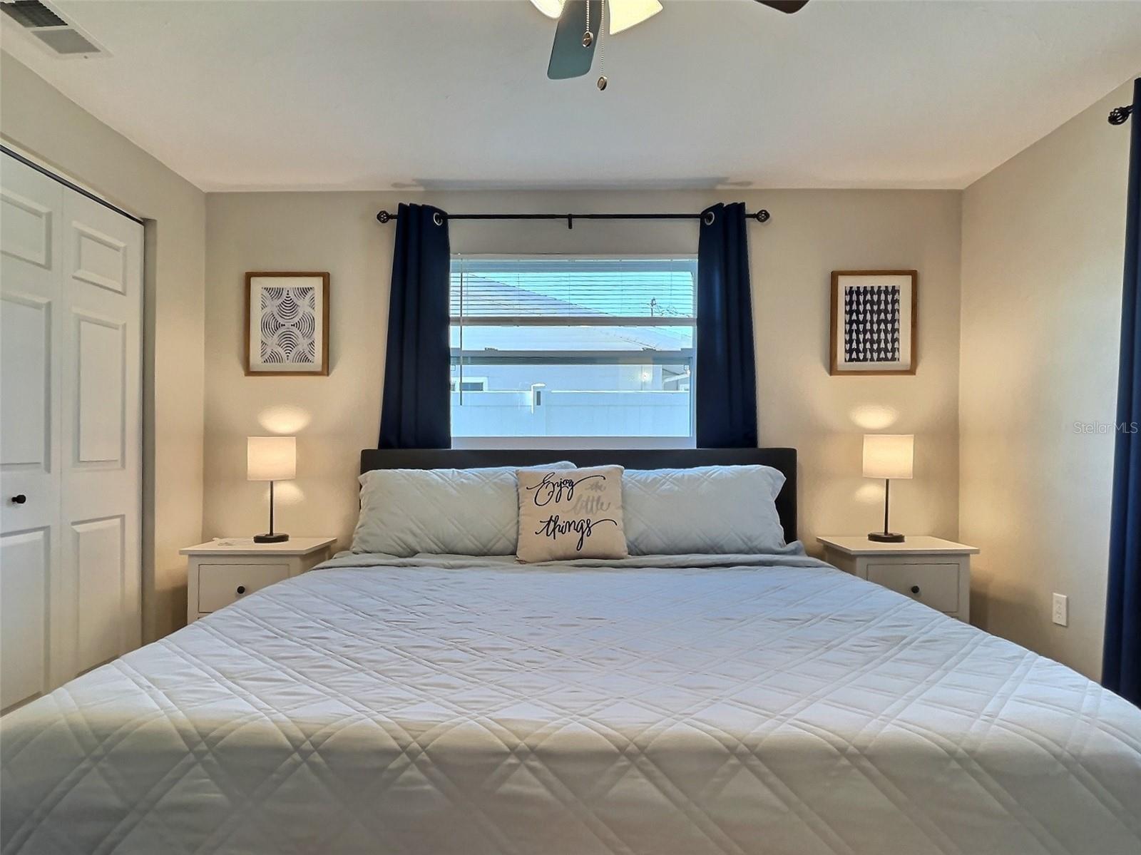 SOUTH GATE RIDGE 04 - Residential Lease