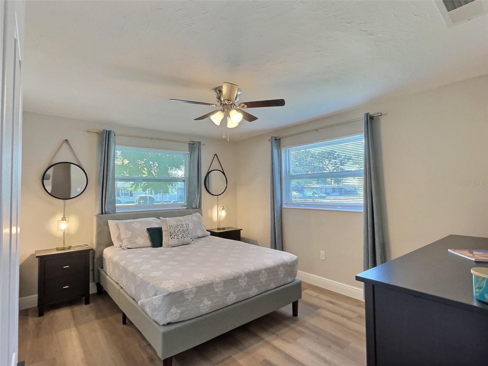 SOUTH GATE RIDGE 04 - Residential Lease