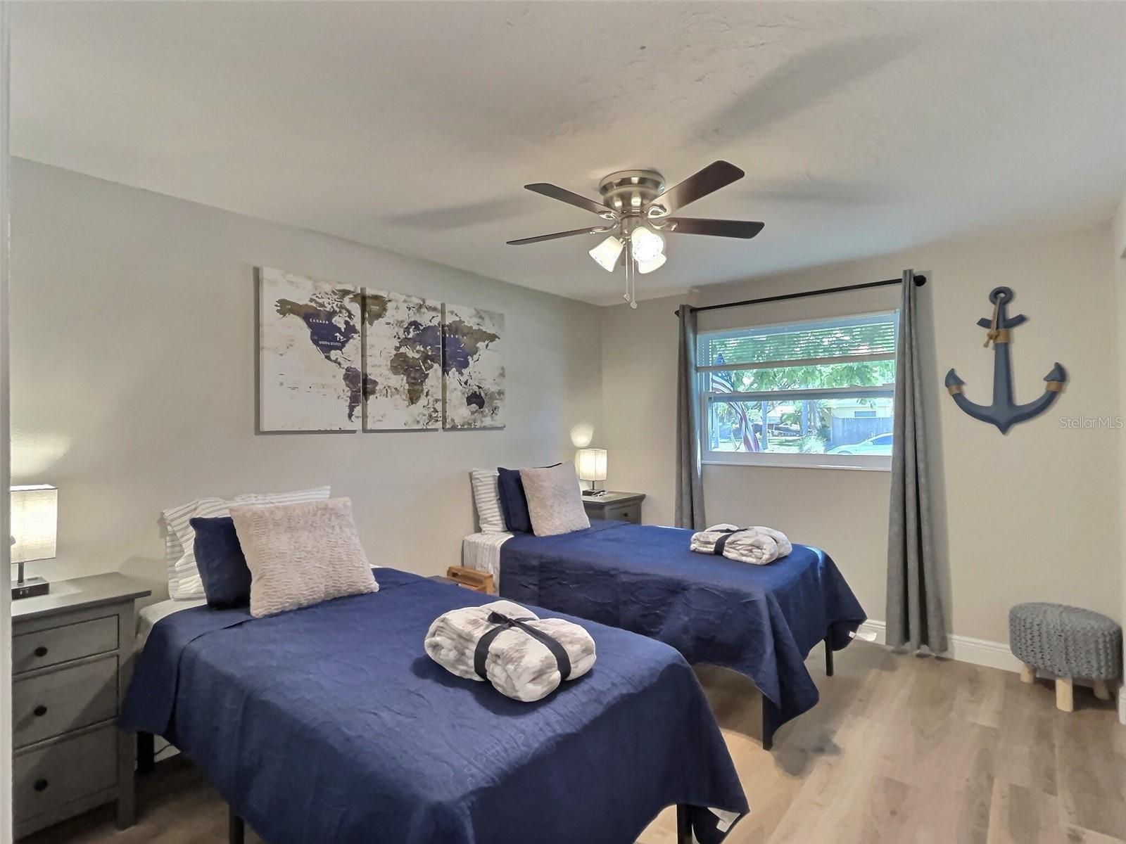SOUTH GATE RIDGE 04 - Residential Lease