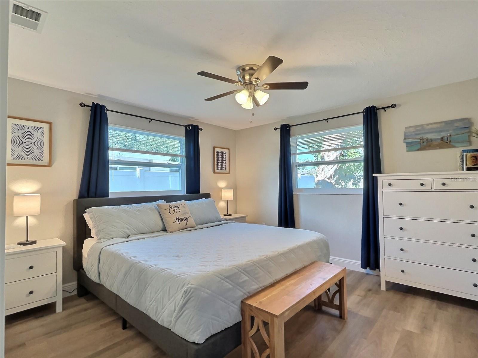 SOUTH GATE RIDGE 04 - Residential Lease