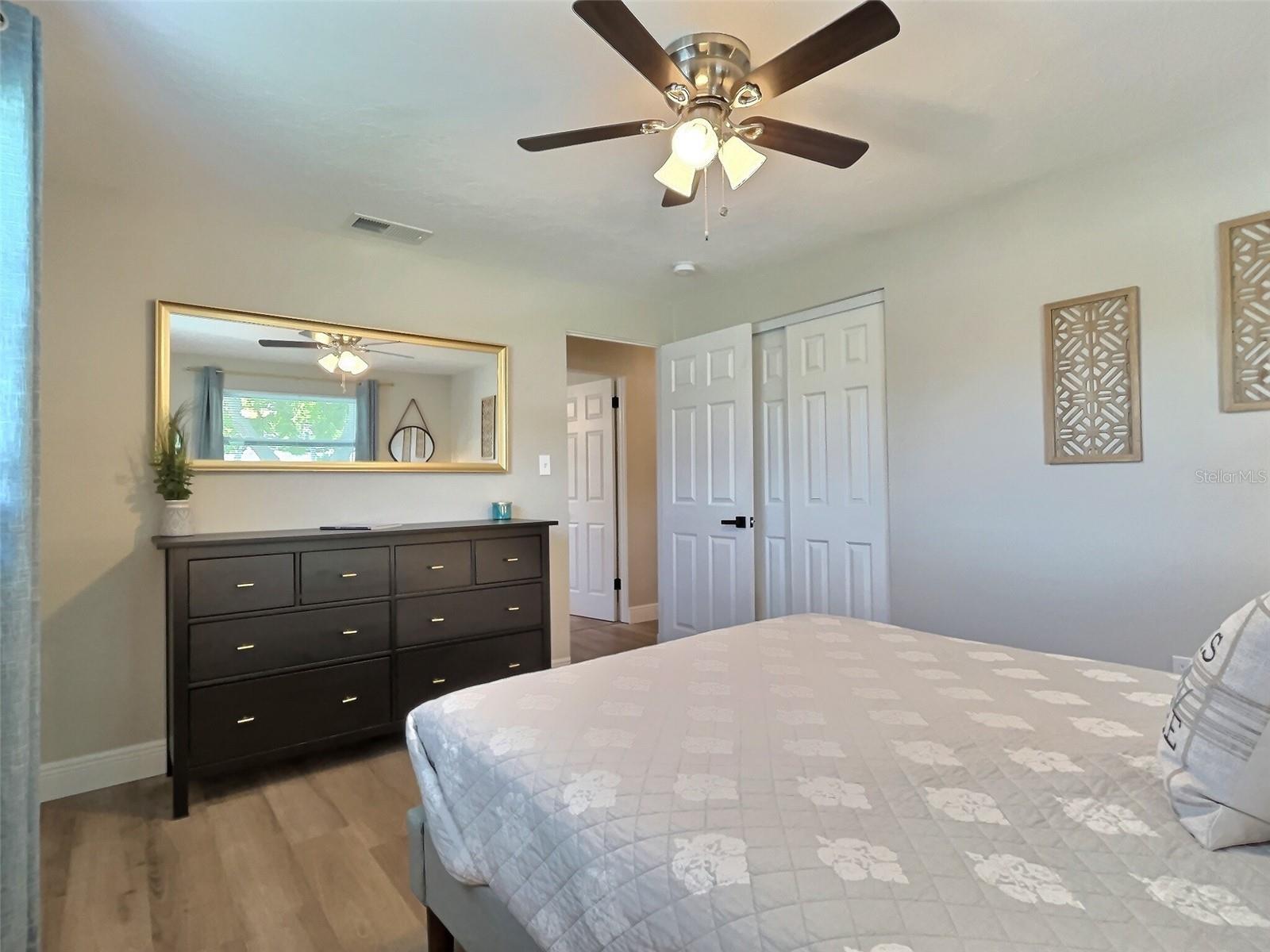 SOUTH GATE RIDGE 04 - Residential Lease