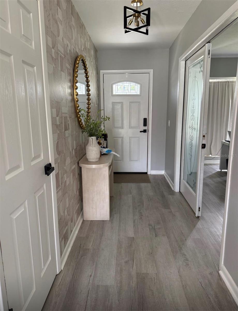 OAK MONT UNIT 05 - Residential