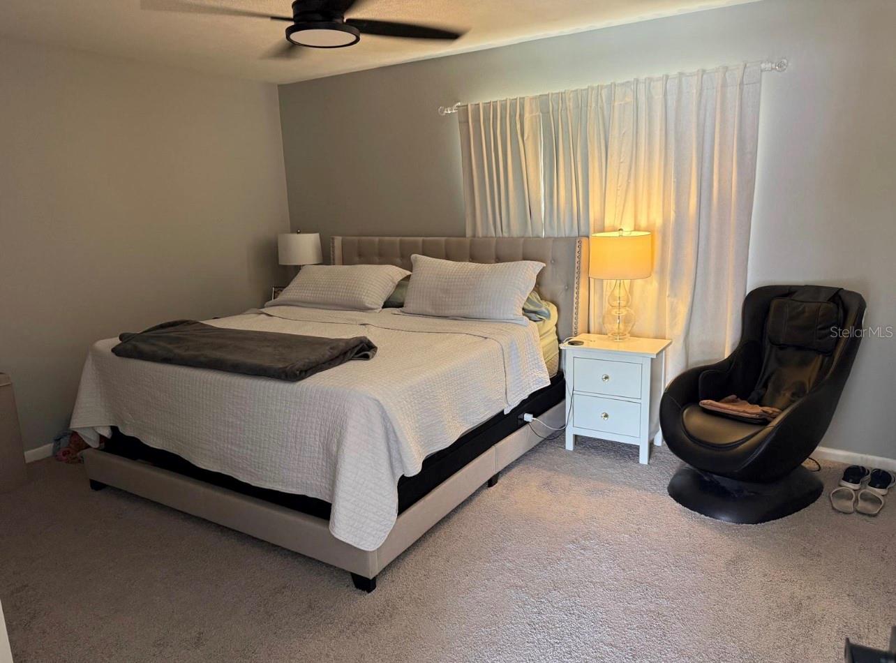 OAK MONT UNIT 05 - Residential