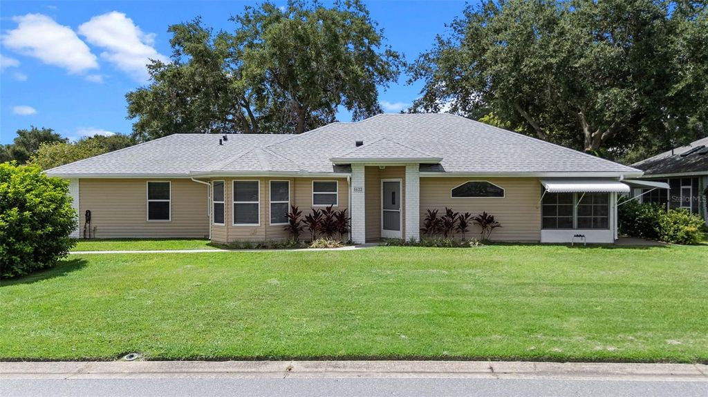 Photo of 5622 King James Avenue, Leesburg, FL 34748 (MLS # O6350301)