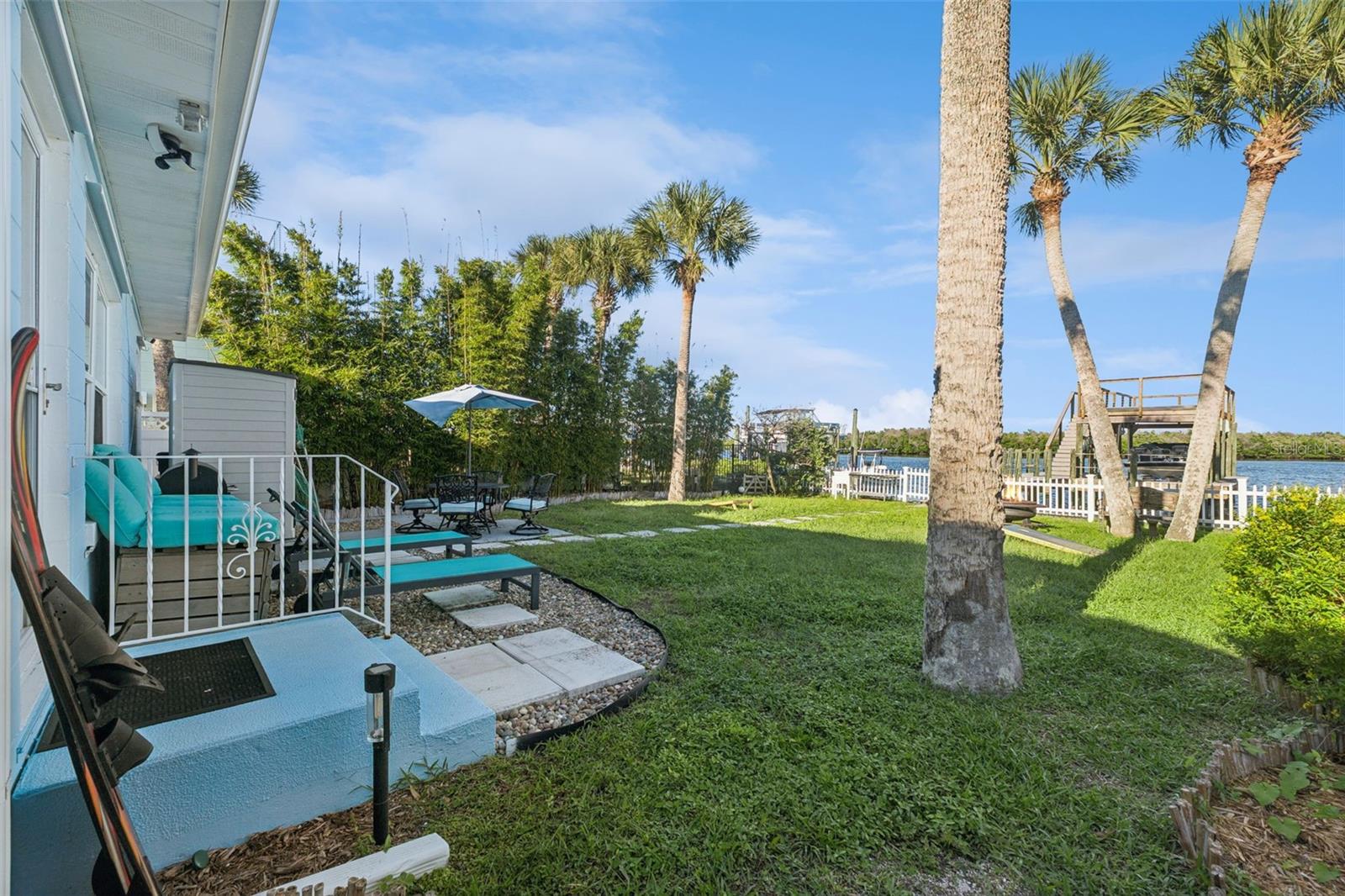 5959 RIVERSIDE DRIVE