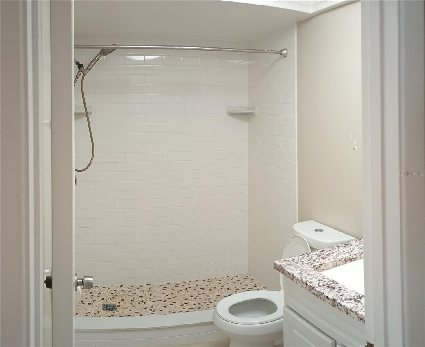 GREEN DOLPHIN PARK CONDO - Residential