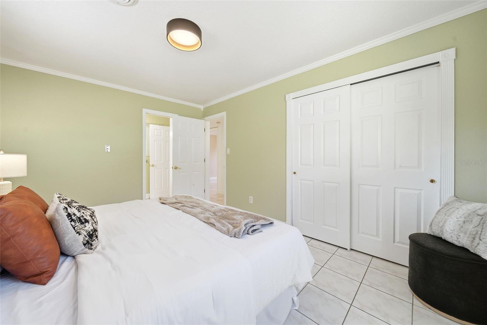 BEL AIR MANOR - Residential