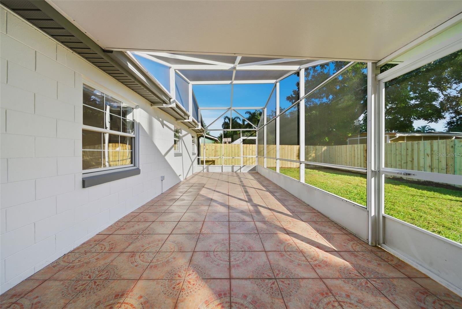 BEL AIR MANOR - Residential