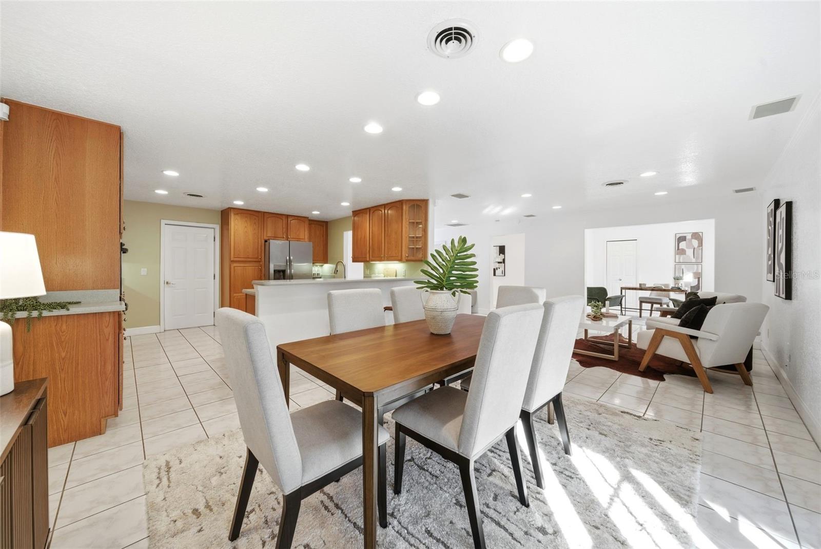 BEL AIR MANOR - Residential