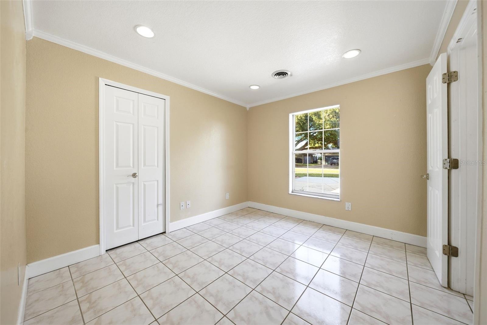 BEL AIR MANOR - Residential