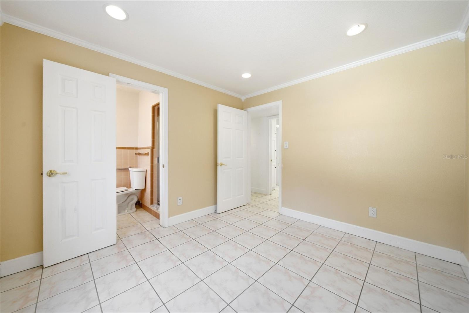 BEL AIR MANOR - Residential