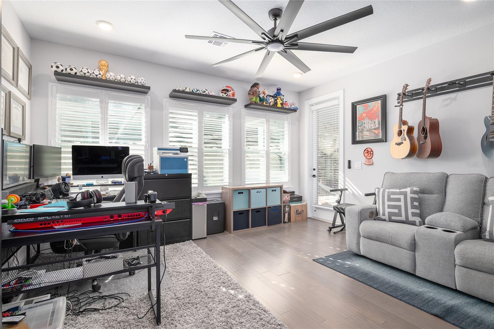 LANCASTER PARK - Residential