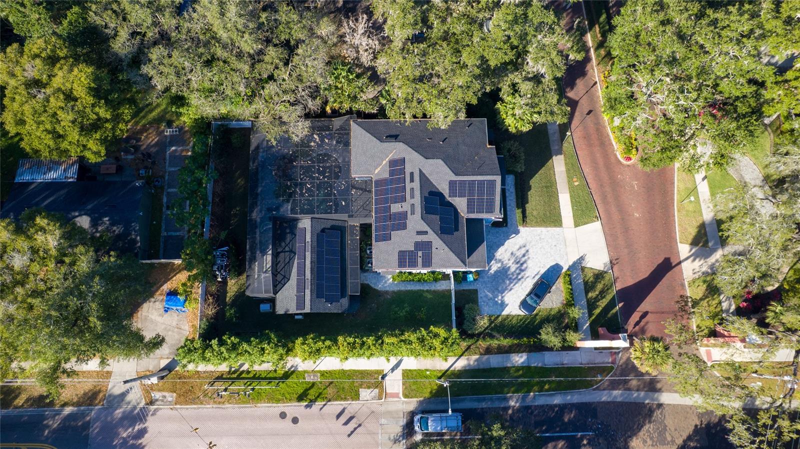 LANCASTER PARK - Residential