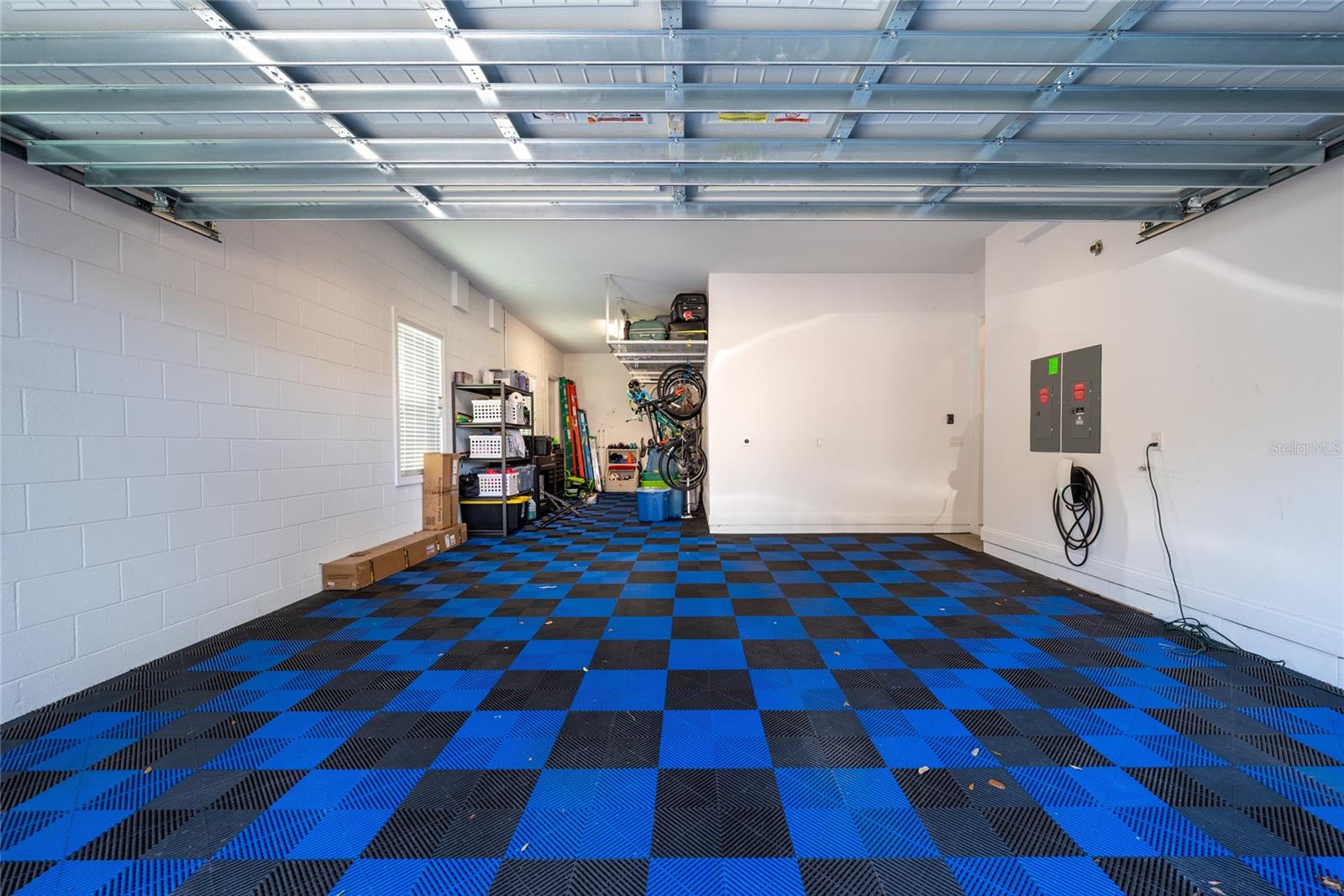 LANCASTER PARK - Residential