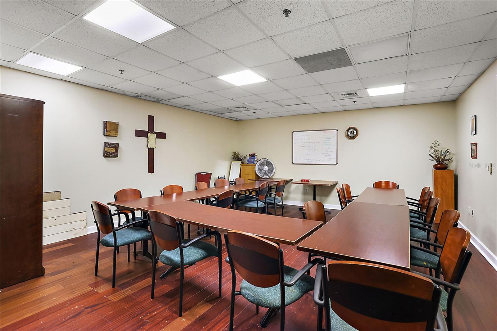 CARTER TABERNACLE CME CHURCH 47/123 - Commercial Sale