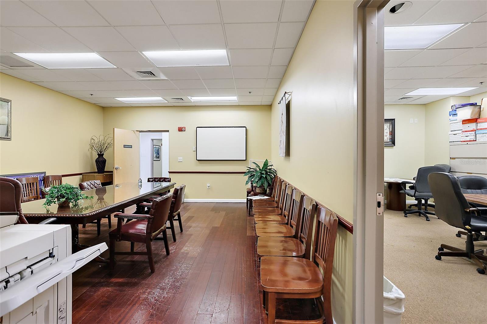 1 S COTTAGE HILL ROAD