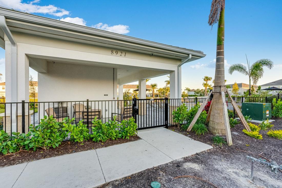 THE TOWNS AT SKYE RANCH - Residential