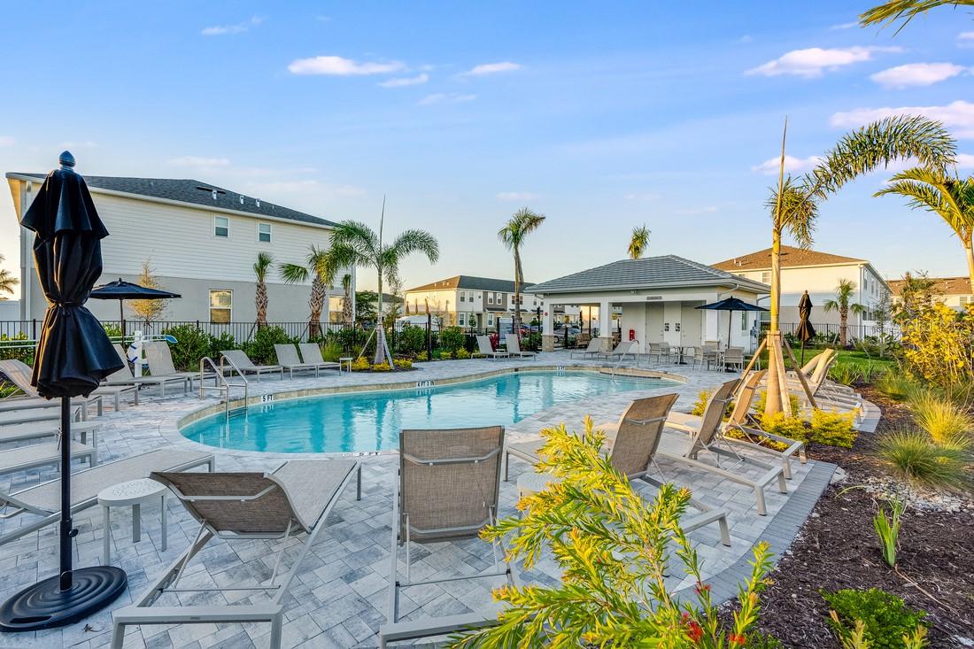 THE TOWNS AT SKYE RANCH - Residential